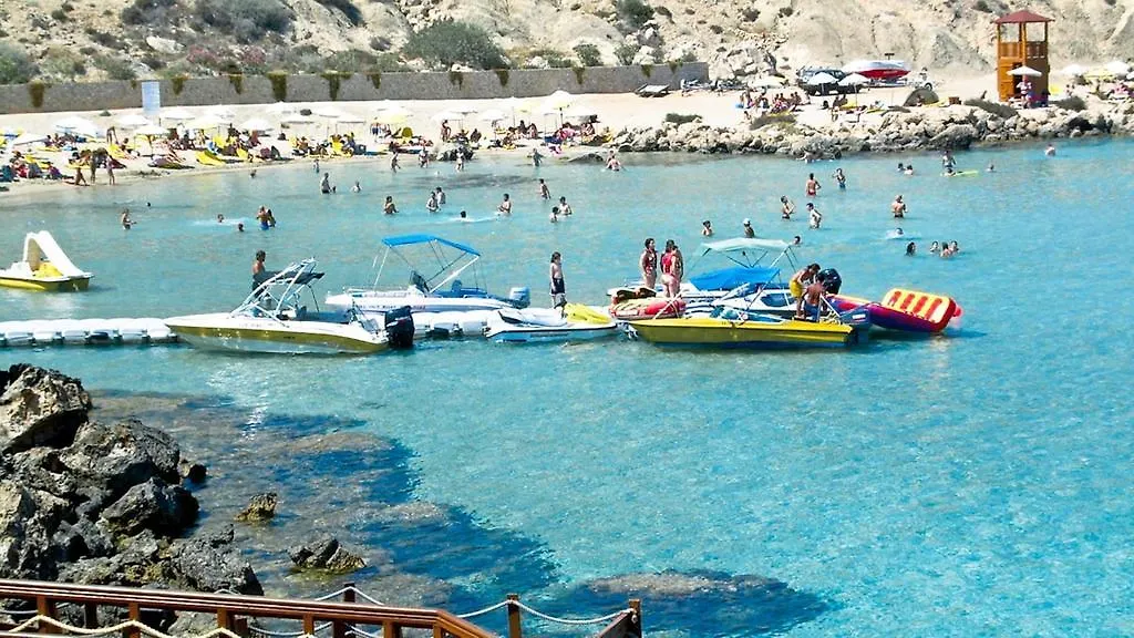 Protaras Holiday Villa 007