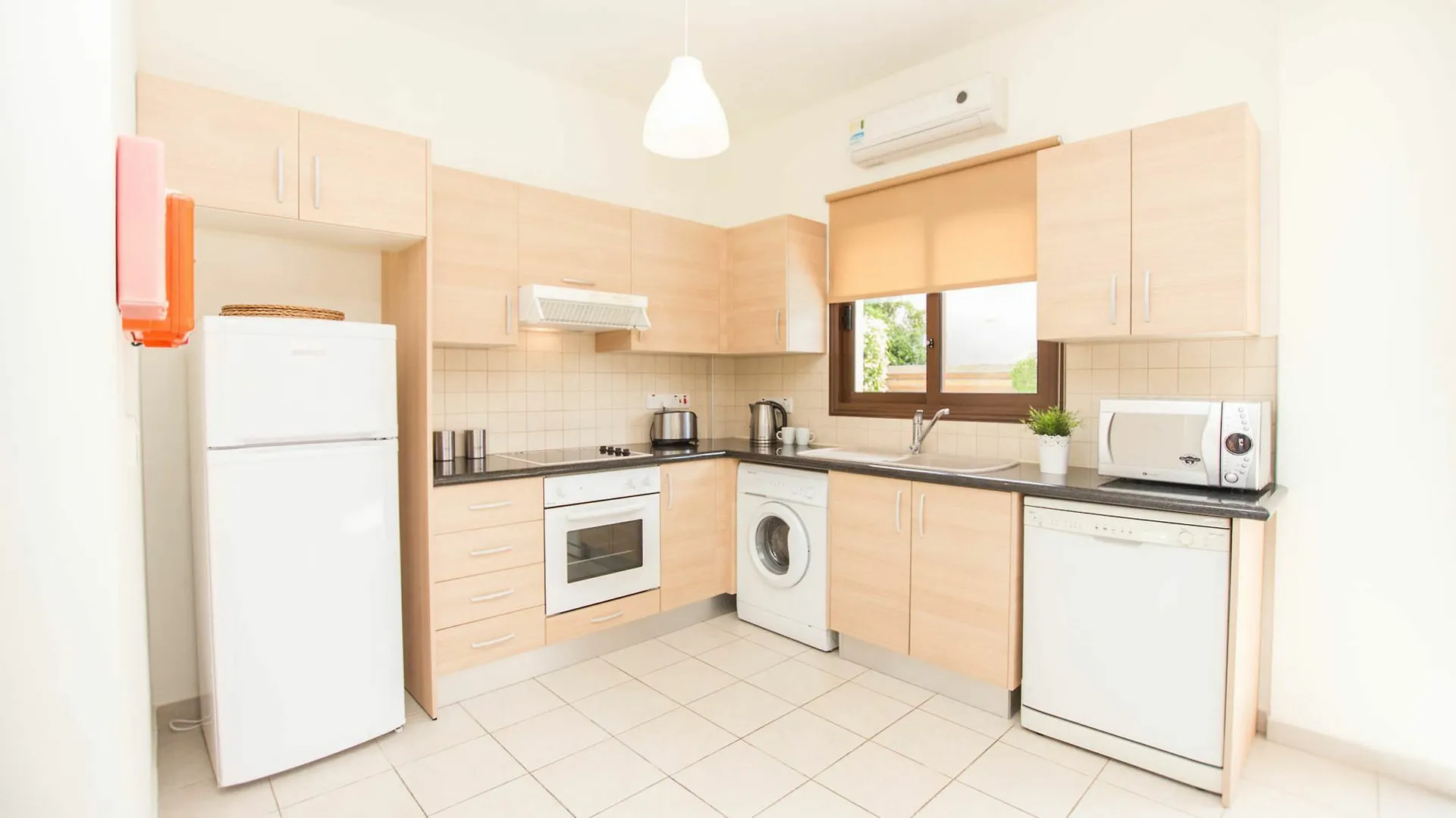 Protaras Holiday Villa 007