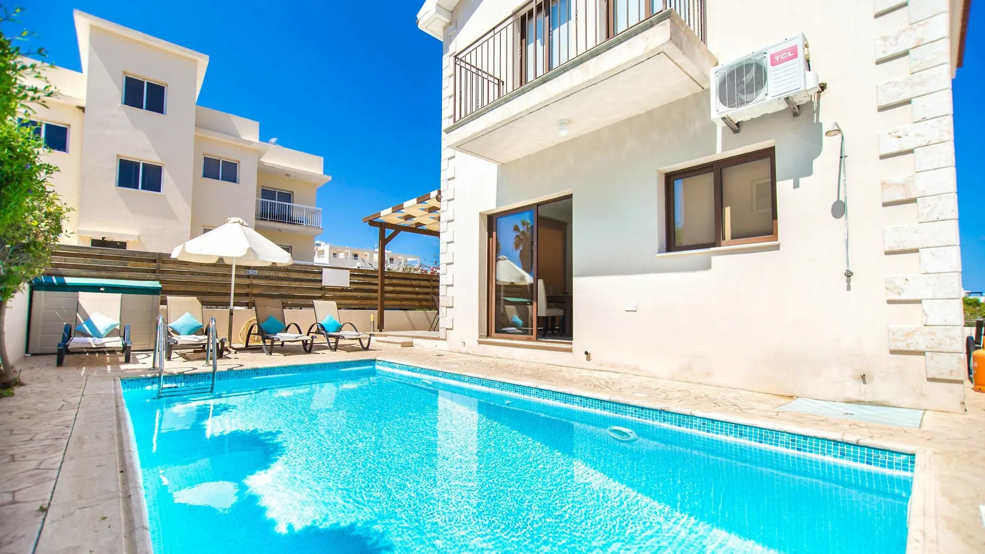 Protaras Holiday Villa 007